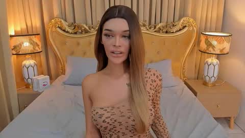 lianafoxontop online show from 16, 10, 2025