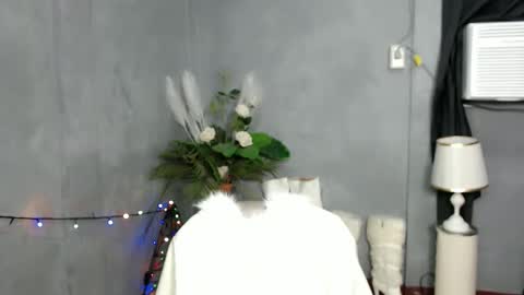 Snapshot of liane_mei chatting on 22, 9, 2025 Liane online show from 22, 9, 2025