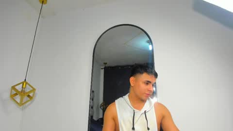 lianfox_ online show from 13, 5, 2026