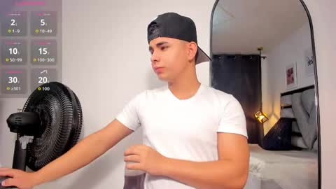 lianfox_ online show from 14, 5, 2026