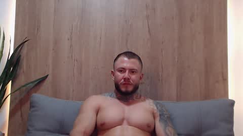 lianjones9 online show from 28, 1, 2025