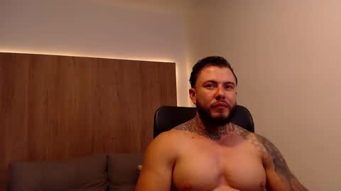 lianjones9 online show from 19, 10, 2025