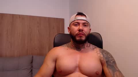 lianjones9 online show from 25, 10, 2025