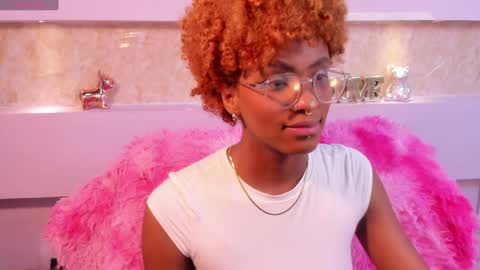 Snapshot of liannadixon chatting on 7, 12, 2024 LiannaDixon online show from 7, 12, 2024