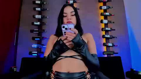 Snapshot of liaowen__ chatting on 17, 9, 2025 MISTRESS LIA online show from 17, 9, 2025