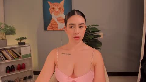 Snapshot of liapearce chatting on 26, 5, 2026 Lia online show from 26, 5, 2026