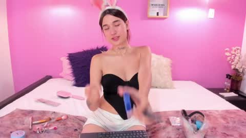 liapinket online show from 8, 4, 2026