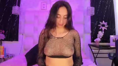 Snapshot of liarossi_ chatting on 8, 7, 2026 liarossi_ online show from 8, 7, 2026