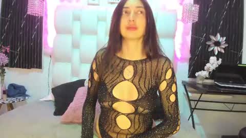 Snapshot of liarossi_ chatting on 23, 7, 2026 liarossi_ online show from 23, 7, 2026