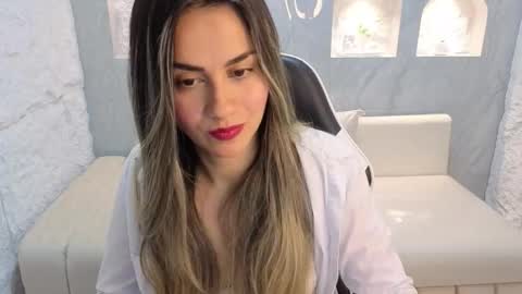 Online 800 to 1400 online show from 2, 12, 2025