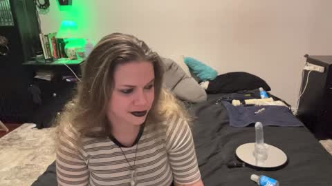 Libby Deetz online show from 10, 12, 2024