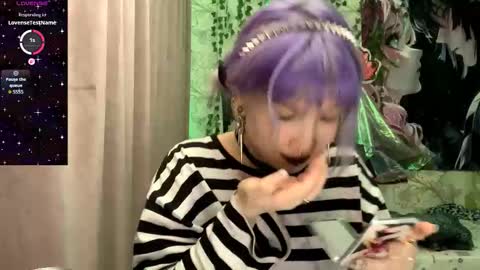 Snapshot of libbynading chatting on 18, 9, 2025 Lola online show from 18, 9, 2025