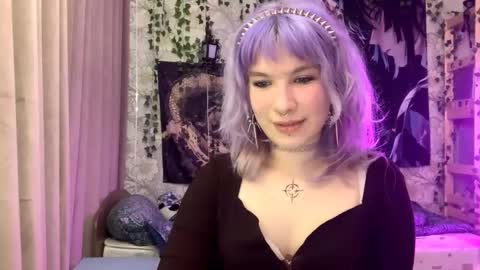 Snapshot of libbynading chatting on 20, 9, 2025 Lola online show from 20, 9, 2025