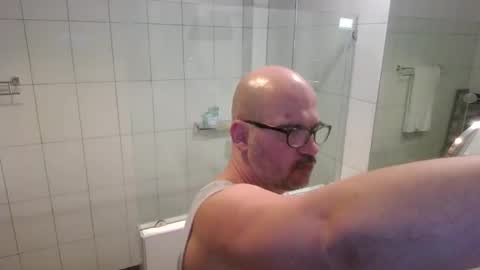 Cockcentric online show from 22, 10, 2025