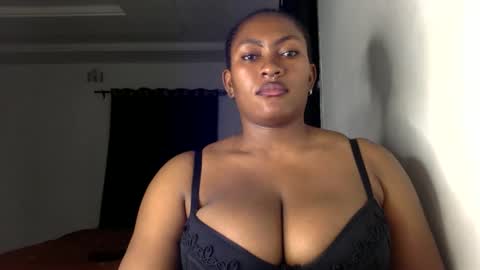 Snapshot of lick_my_pussyyy226651 chatting on 7, 5, 2026 caira online show from 7, 5, 2026