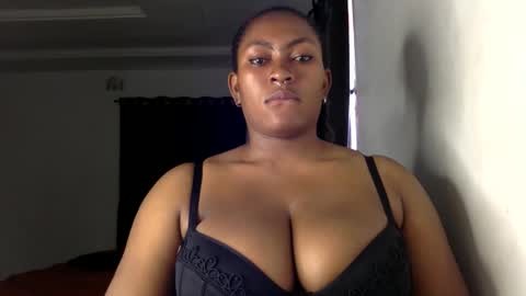 Snapshot of lick_my_pussyyy226651 chatting on 10, 5, 2026 caira online show from 10, 5, 2026