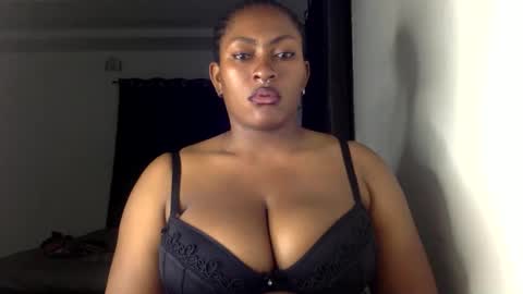 Snapshot of lick_my_pussyyy226651 chatting on 27, 5, 2026 caira online show from 27, 5, 2026