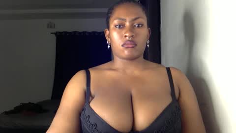 Snapshot of lick_my_pussyyy226651 chatting on 4, 6, 2026 caira online show from 4, 6, 2026