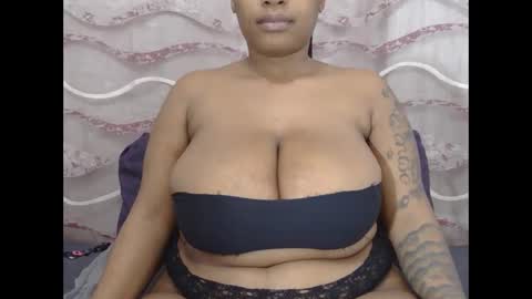 Snapshot of lickabletash98 chatting on 11, 10, 2025 lickabletash98 online show from 11, 10, 2025