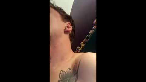 Snapshot of lickinchocolate chatting on 17, 1, 2026 cutiepie101 online show from 17, 1, 2026