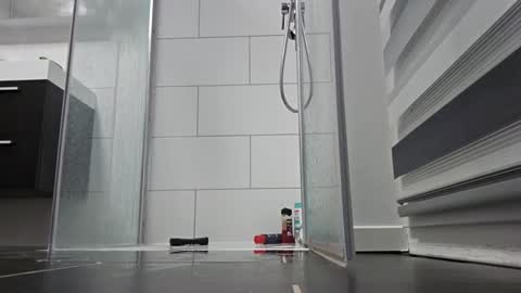 lickystrike1986 online show from 26, 12, 2024