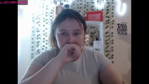 Snapshot of light_lunaa chatting on 14, 1, 2025 light_lunaa online show from 14, 1, 2025