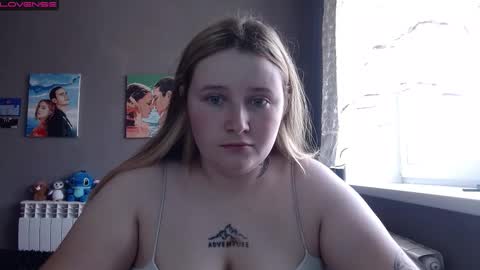 Snapshot of light_lunaa chatting on 21, 9, 2025 light_lunaa online show from 21, 9, 2025