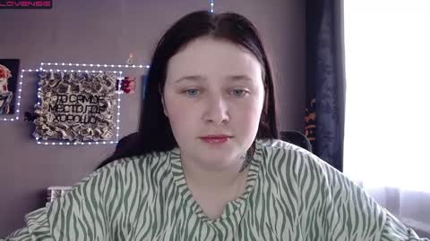 light_lunaa online show from 8, 5, 2026