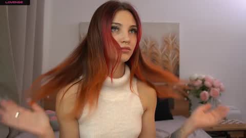 Snapshot of light_my_f1re chatting on 12, 9, 2025 Melissa online show from 12, 9, 2025