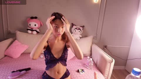 Lihn Pham online show from 5, 4, 2026