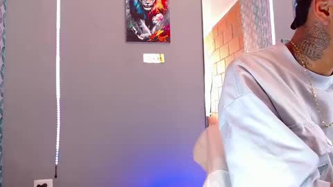 Snapshot of liiaam_lee_ chatting on 24, 4, 2026 Daniel online show from 24, 4, 2026