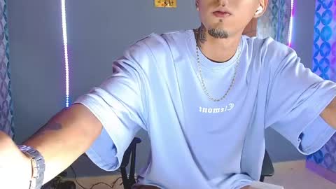 Snapshot of liiaam_lee_ chatting on 30, 4, 2026 Daniel online show from 30, 4, 2026
