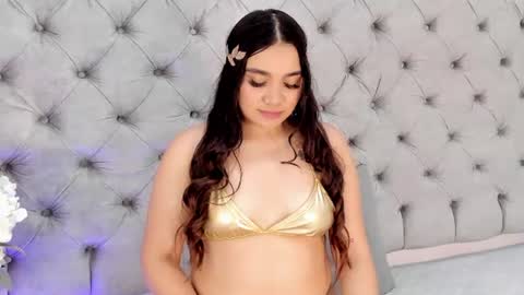 liiabloomm online show from 2, 8, 2026