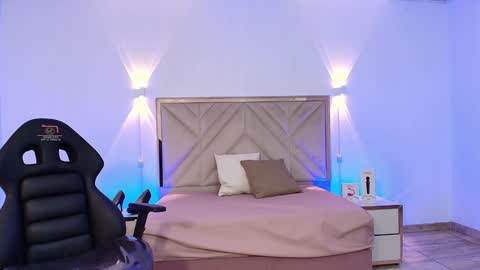 LIAH  online show from 6, 12, 2024