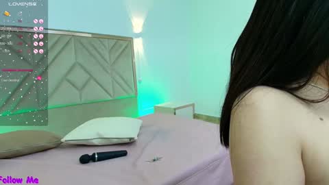 LIAH  online show from 30, 1, 2025