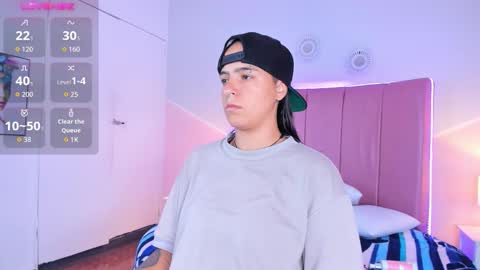 liiam_smith_ online show from 17, 10, 2025