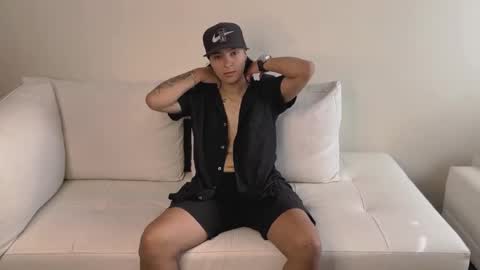 liiam_smith_ online show from 25, 11, 2025