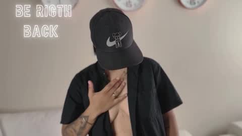 liiam_smith_ online show from 2, 12, 2025