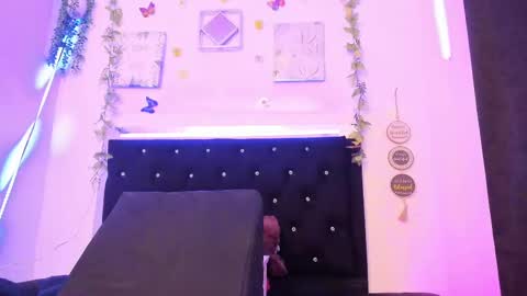 Snapshot of liilly_taylor1 chatting on 5, 10, 2025 liilly_taylor1 online show from 5, 10, 2025
