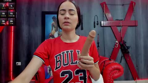 Snapshot of liittledollyx chatting on 18, 11, 2025 Nini - online show from 18, 11, 2025