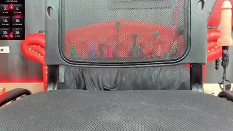 Snapshot of liittledollyx chatting on 12, 6, 2026 Nini - online show from 12, 6, 2026