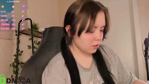 Snapshot of lika_davis chatting on 14, 1, 2026 Lika Davis online show from 14, 1, 2026