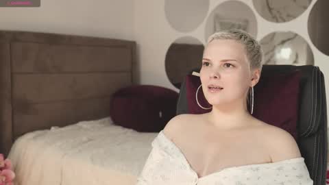 likaaberry online show from 21, 9, 2025