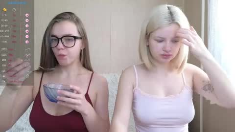 Anna and Bella online show from 12, 4, 2026