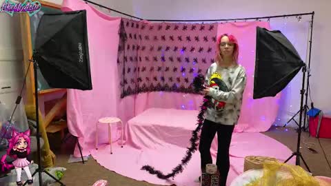 LikeMyAshe online show from 28, 9, 2025