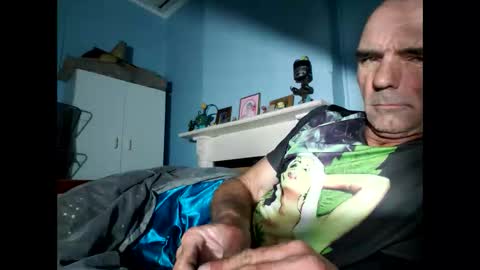 Snapshot of liketowatch1234529419 chatting on 12, 4, 2026 liketowatch1234529419 online show from 12, 4, 2026