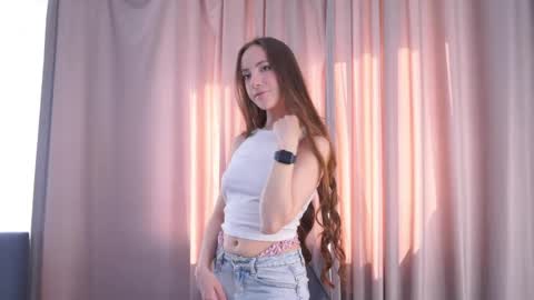 Snapshot of likitylana chatting on 8, 5, 2026 Lisa online show from 8, 5, 2026