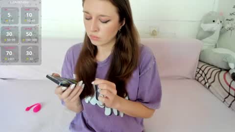 Snapshot of lil_foxy999 chatting on 27, 7, 2026 Alisa online show from 27, 7, 2026