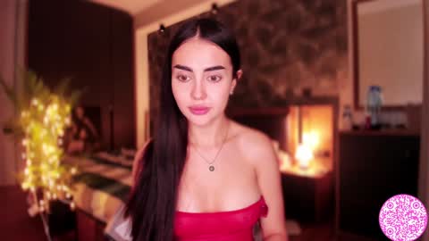 Snapshot of lil_gabbyg chatting on 4, 12, 2024 Gabriela online show from 4, 12, 2024