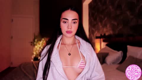 Snapshot of lil_gabbyg chatting on 14, 12, 2024 Gabriela online show from 14, 12, 2024